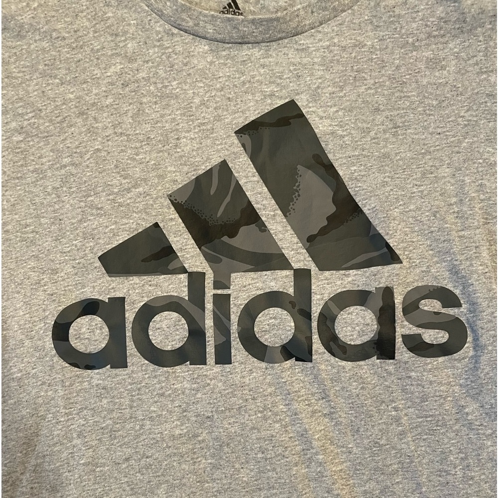 2 men’s adidas tees size M - Picture 3 of 4